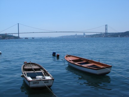boats with bridge