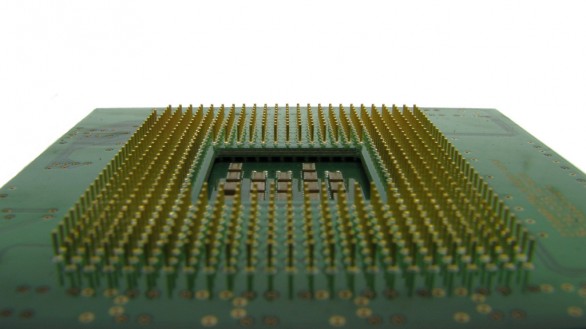 Xeon processor upside down with golden connectors